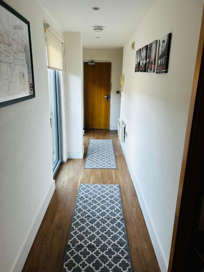 Spacious 3-Bed 3-Bath Luxury Apartment With Balcony Hyde Park Лондон Экстерьер фото
